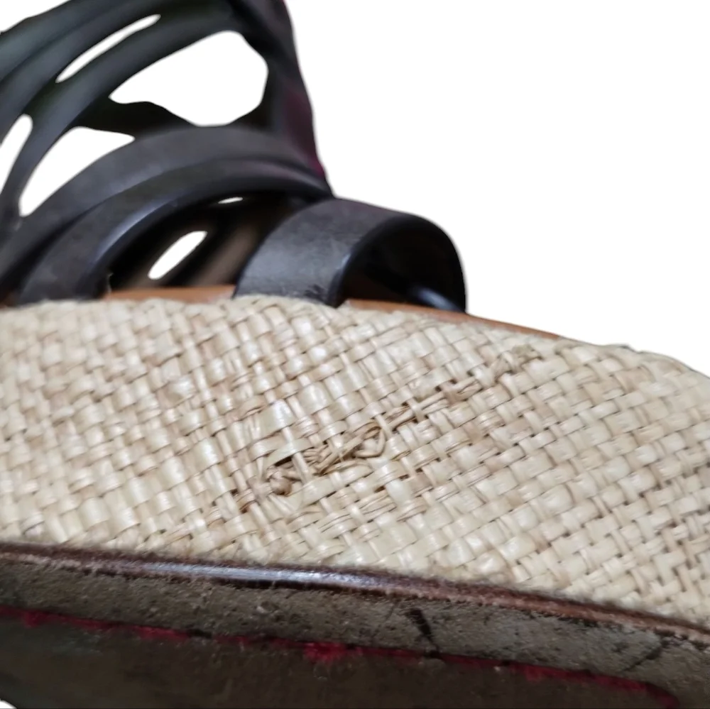 Trask Women's Chunky Wedge Leather Platform Strap Sandals size 7M Academia‎